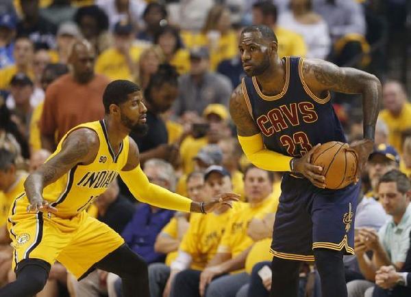 首先看卢尼 首先看卢尼